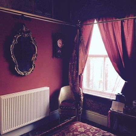The Cair Paravel Hotel Scarborough Extérieur photo